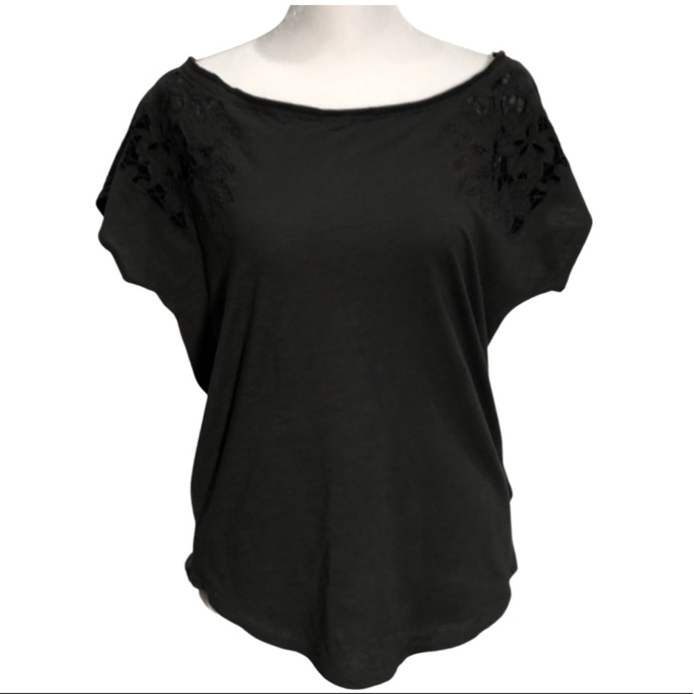 American Eagle Outfitters Short Sleeve Shirt